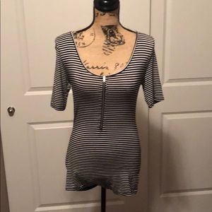 Back and White striped Romper with zipper